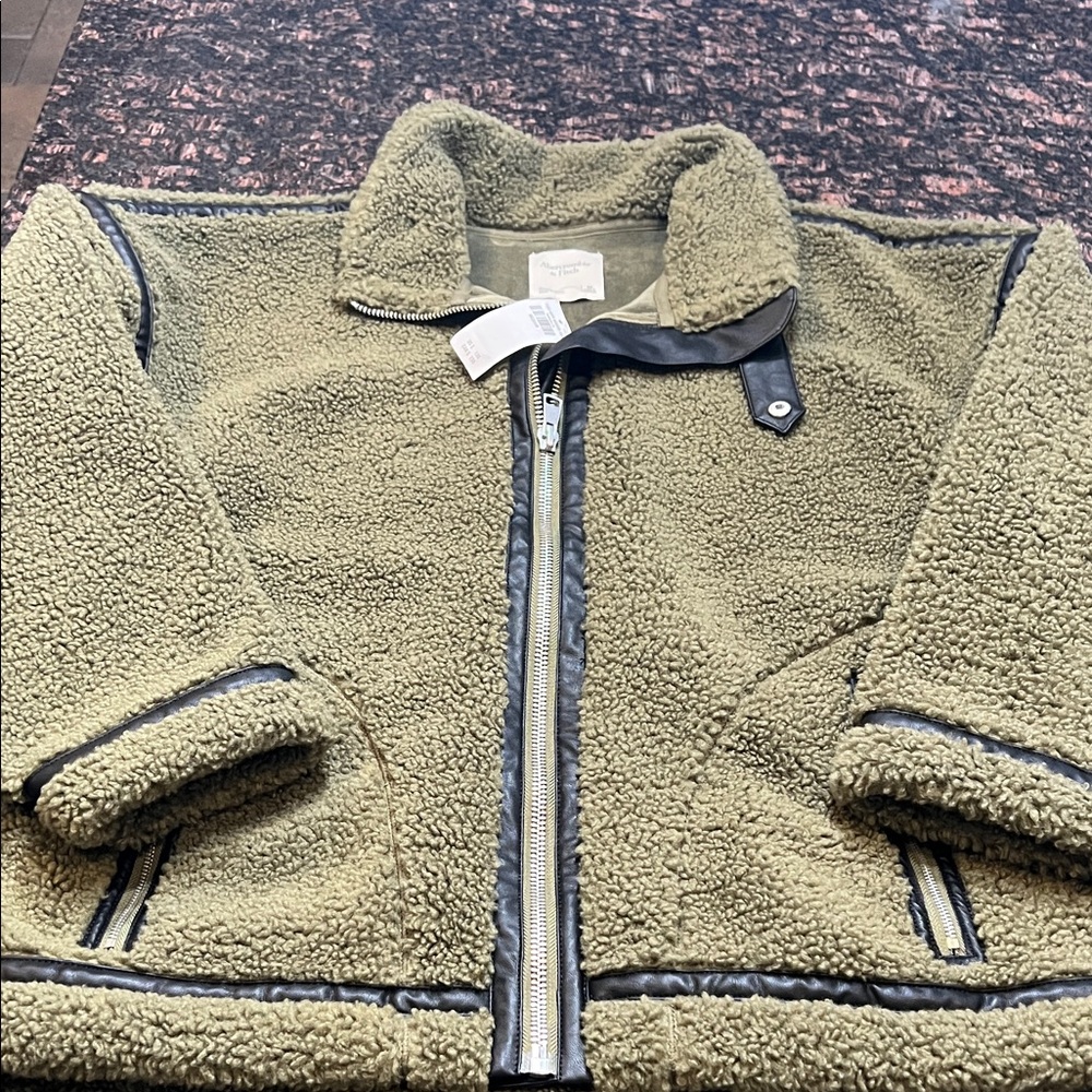 Abercrombie & Fitch Olive Sherpa Jacket